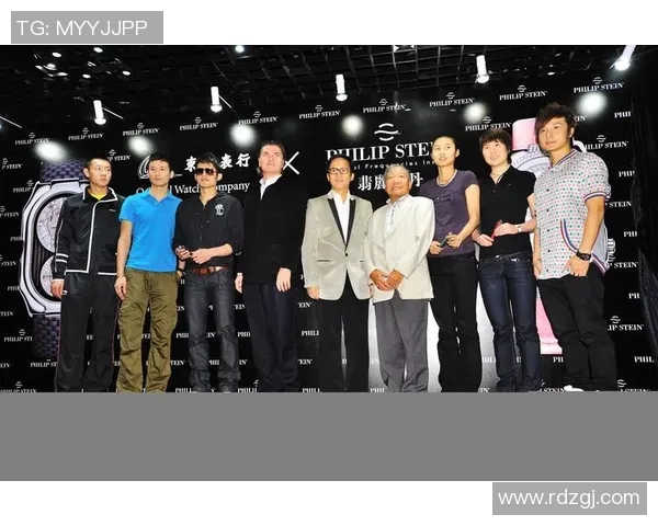 广州羽毛球队与西安羽毛球队赛后状态分析与复盘总结