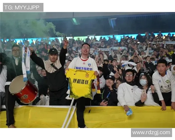 成都足球队崛起之路联合会杯背后的奋斗与荣耀 成都足球队崛起之路联合会杯背后的奋斗与荣耀